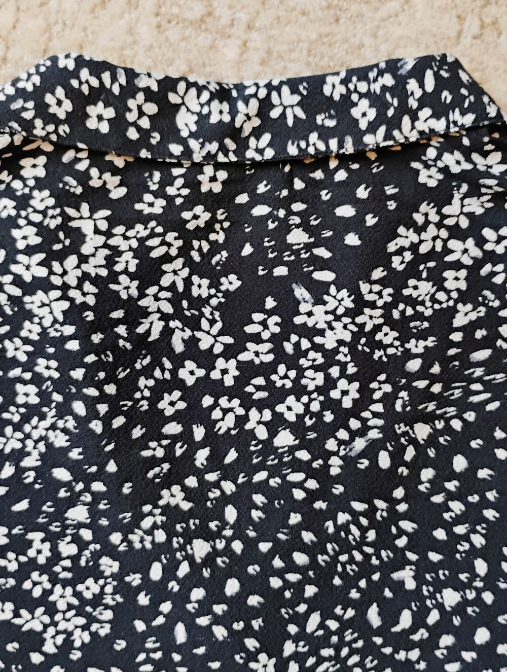 NWT 10 DKNY Black Floral Split V-Neck 3/4 Sleeve Button Front Midi Shirt Dress - Picture 8 of 12